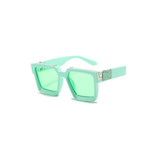 Load image into Gallery viewer, Uptown Girl Sunglasses
